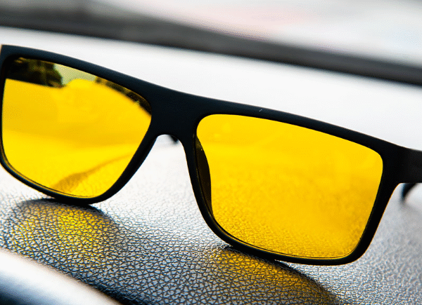 How to Beat Glare on the Road: Best Glasses for Night Driving